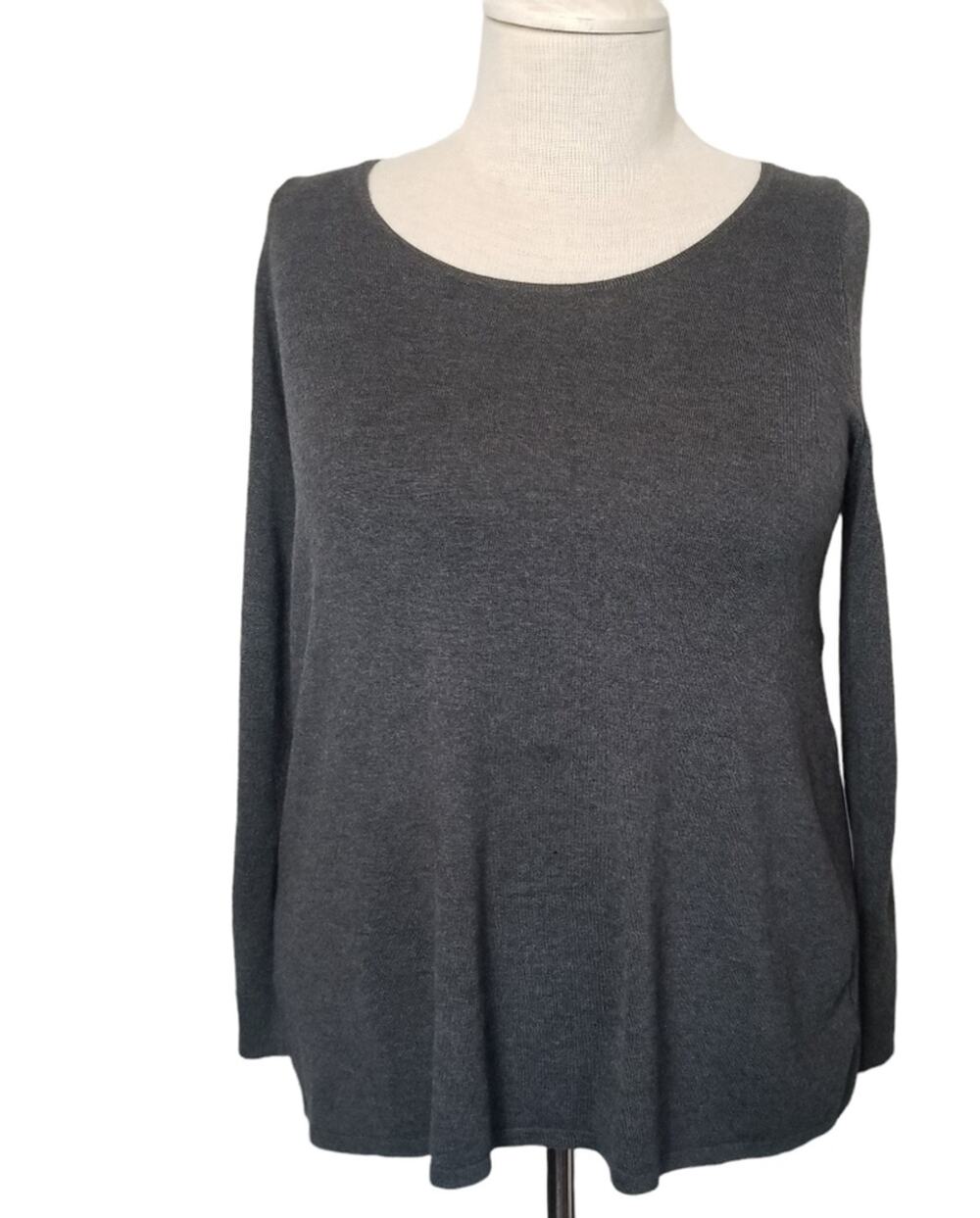 Torrid SZ 00 /Womens M/L Sweatshirt NEW Gray & Black Splt Back Lagenlook Layered